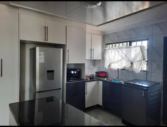 3 BEDROOM HOUSE FOR SALE IN WESTSIDE PARK